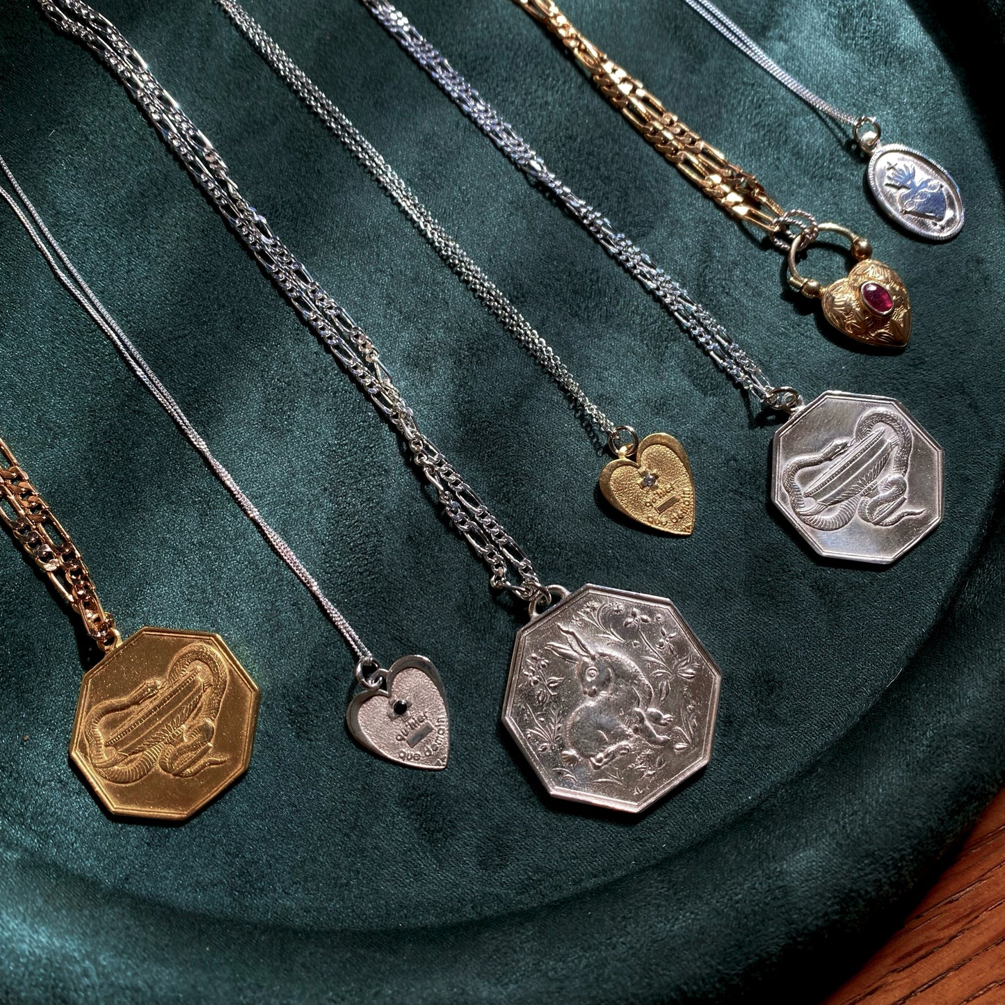 OPHIS NECKLACE