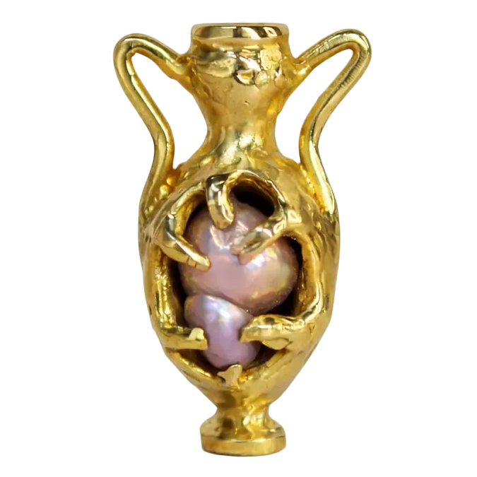 HECATE CHARM The Baptist