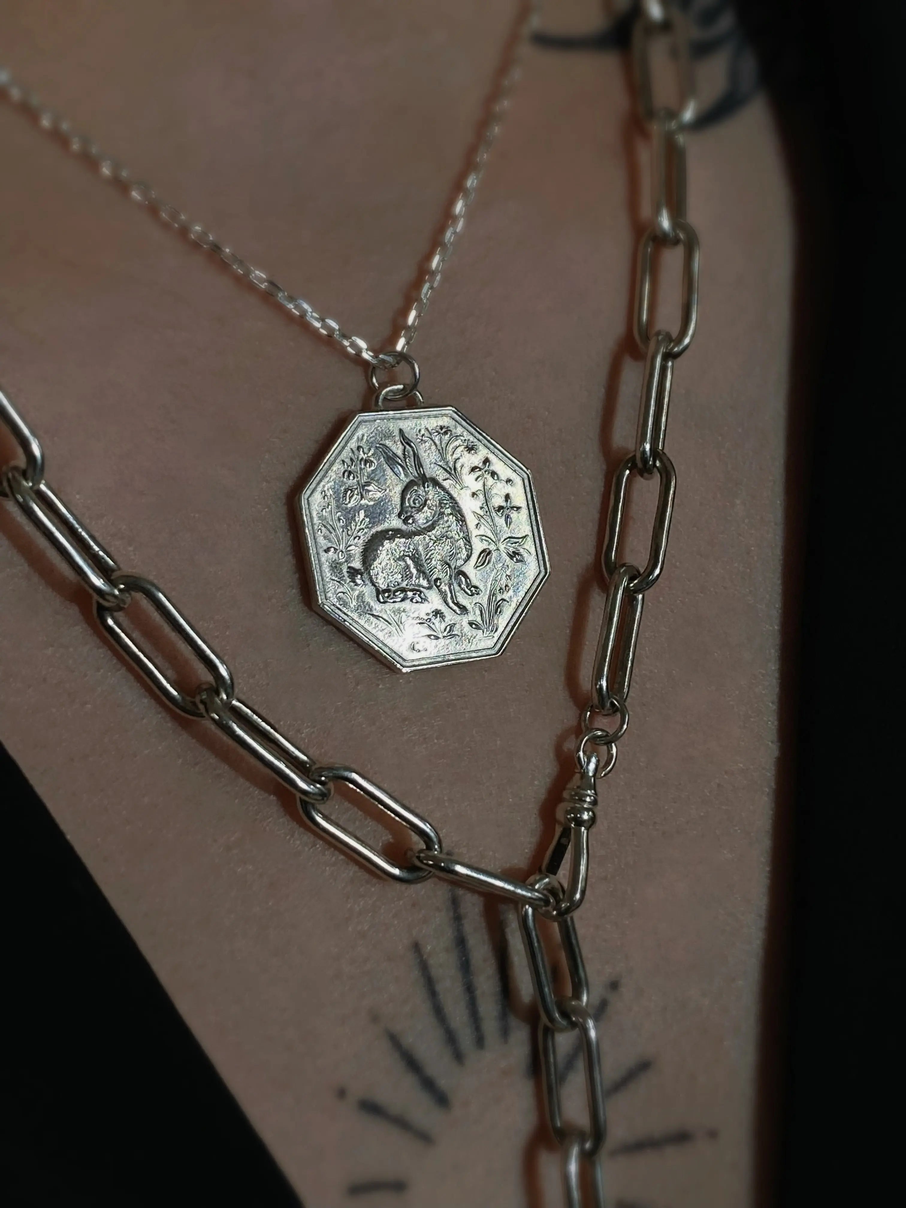 HARESY NECKLACE The Baptist