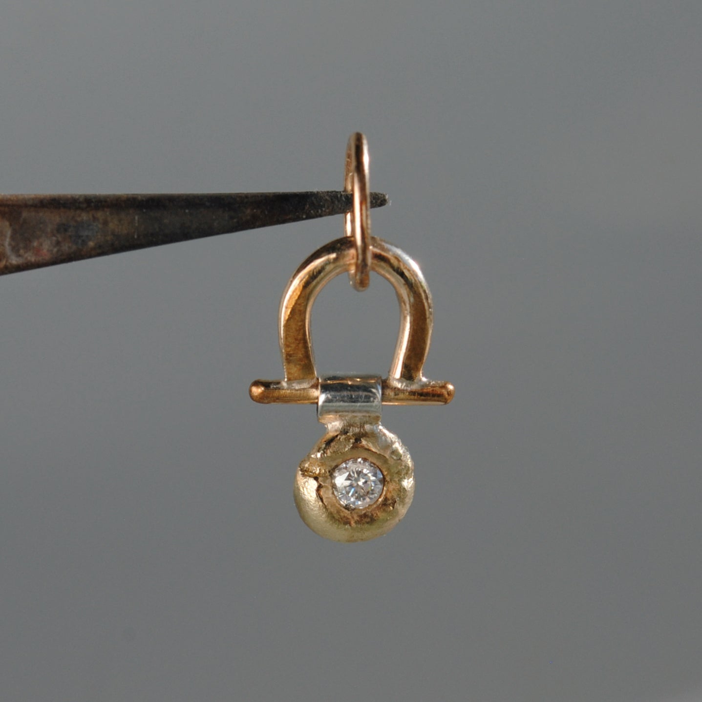 ANTIKYTHERA CHARM 4-6