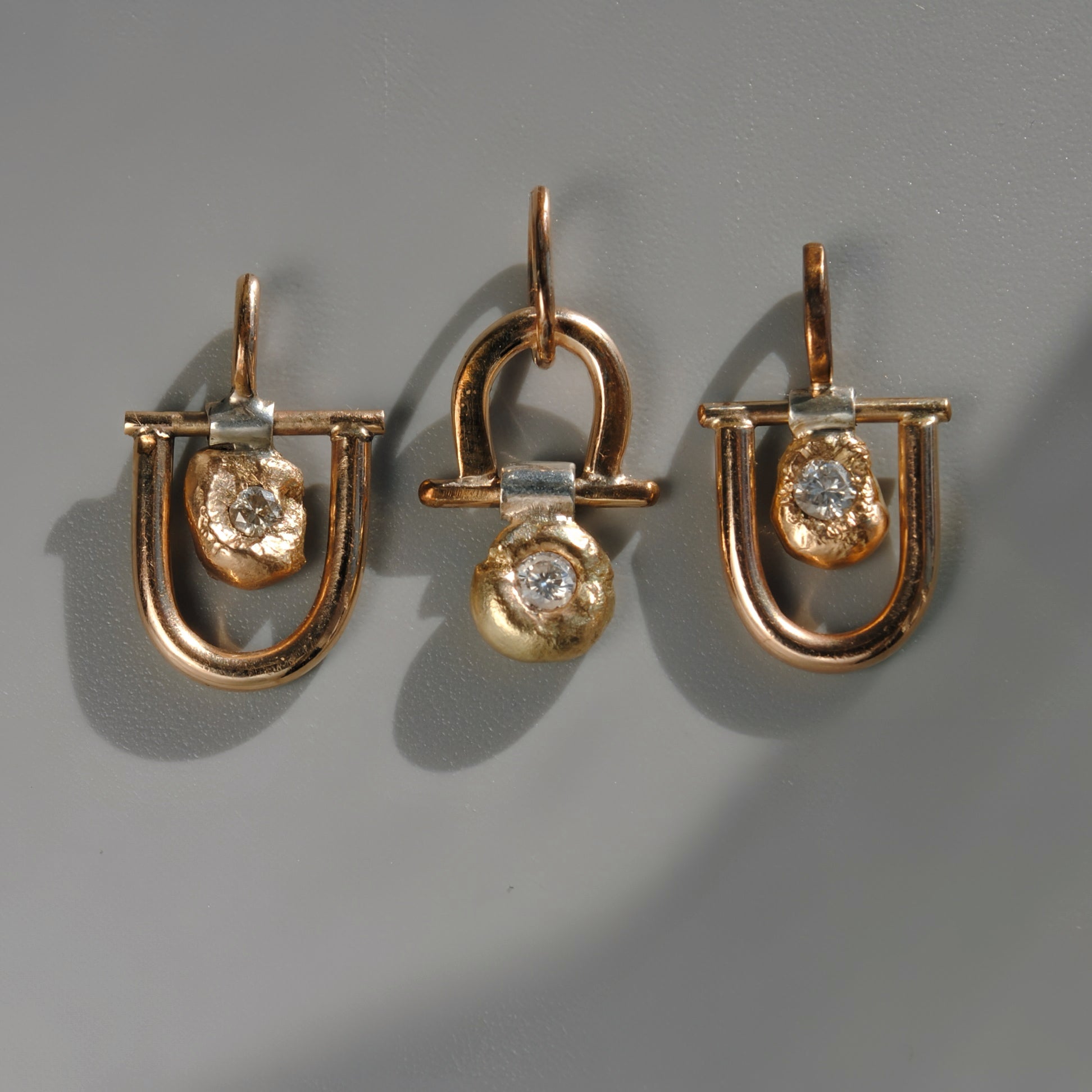 ANTIKYTHERA CHARM 4-6