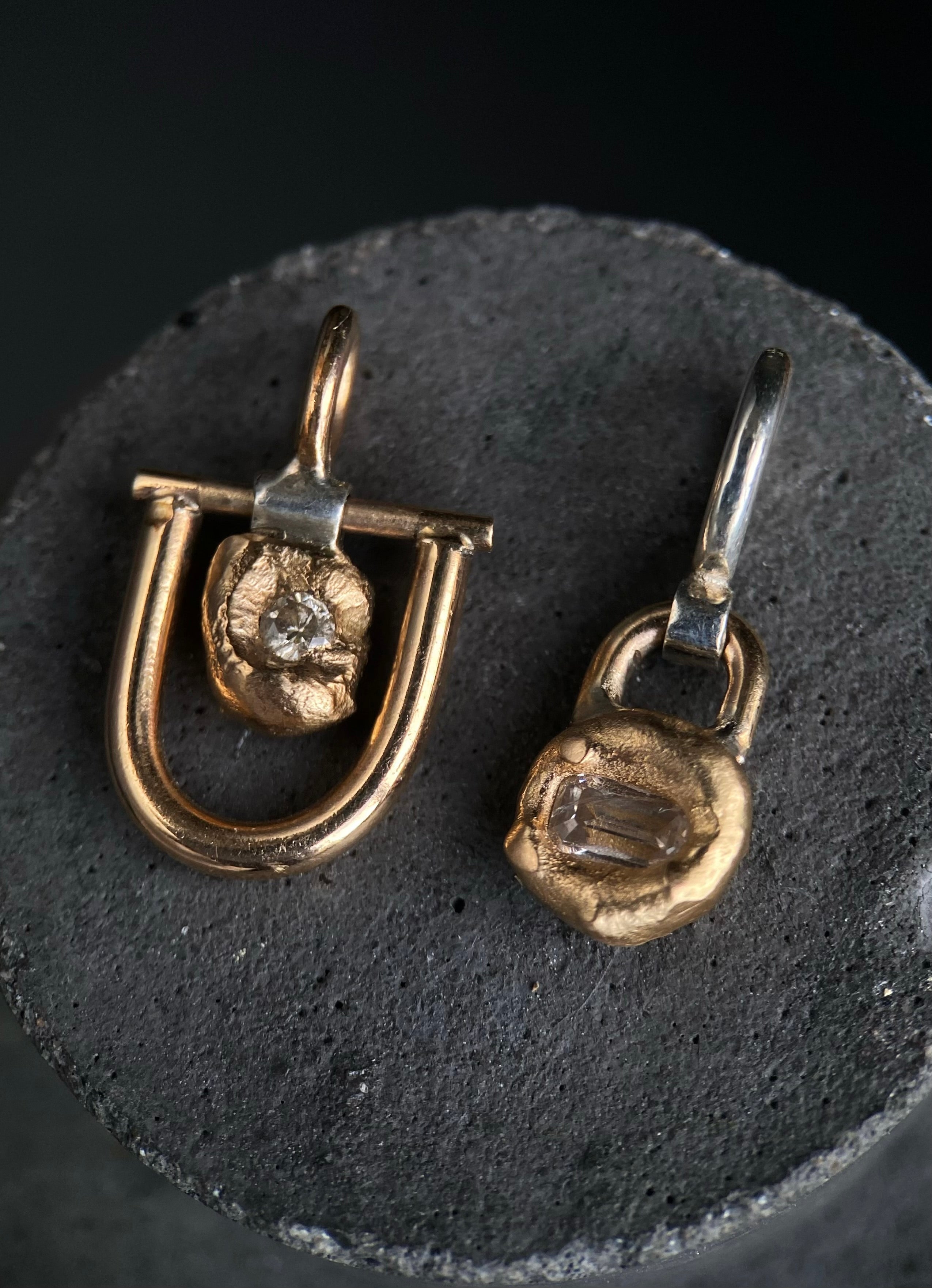 ANTIKYTHERA CHARM 4-6
