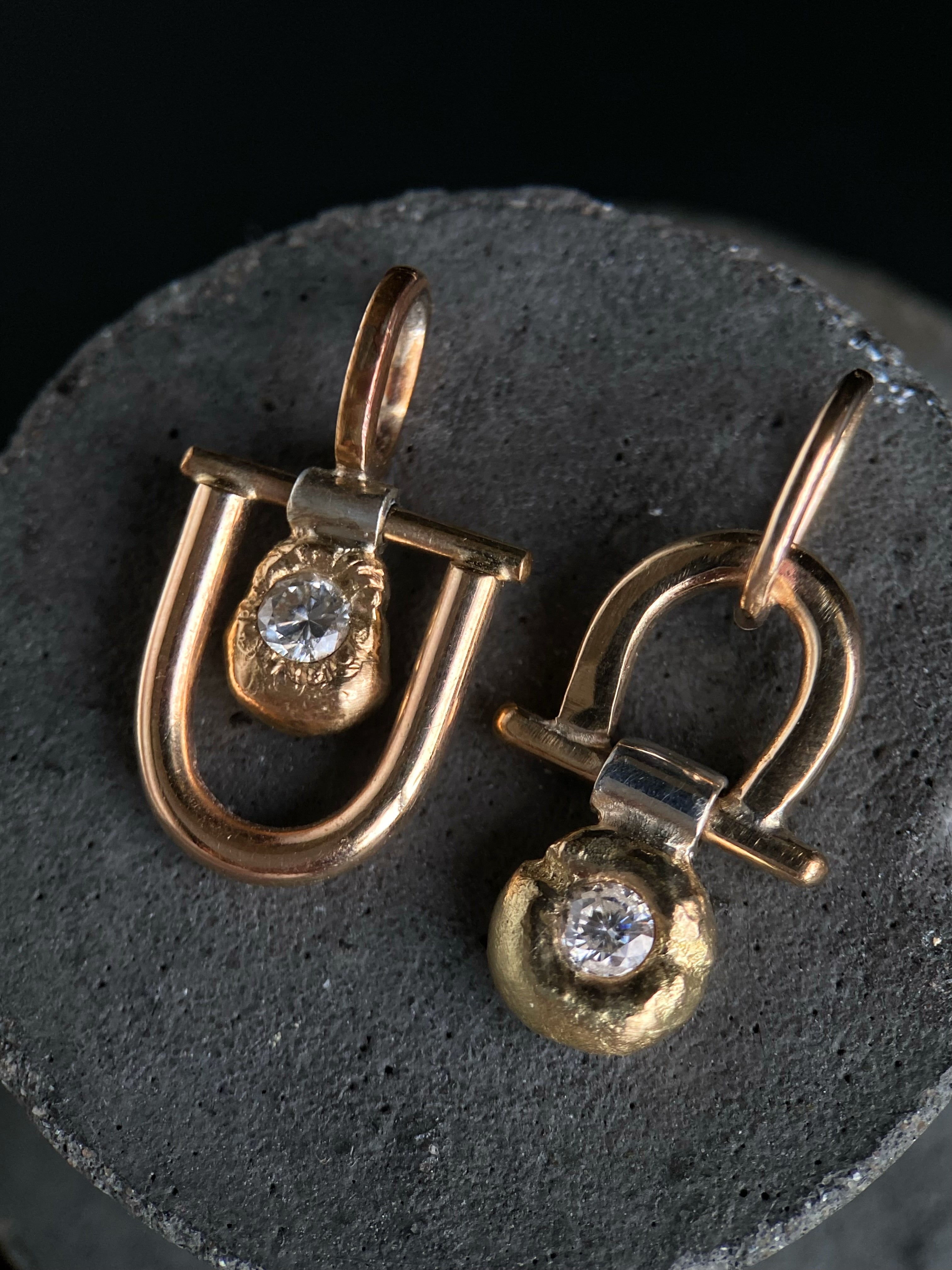 ANTIKYTHERA CHARM 4-6