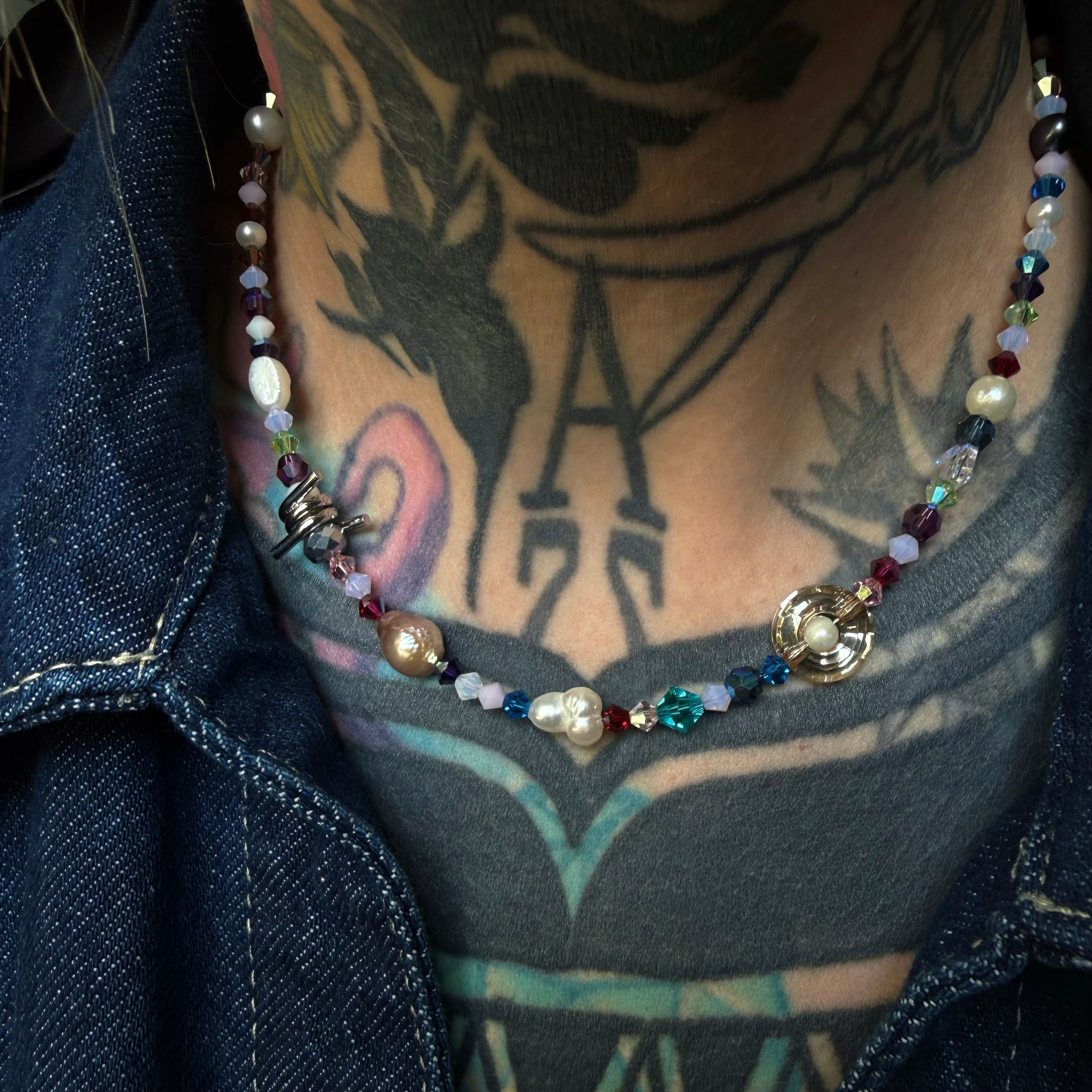 THALASSA CRYSTAL NECKLACE