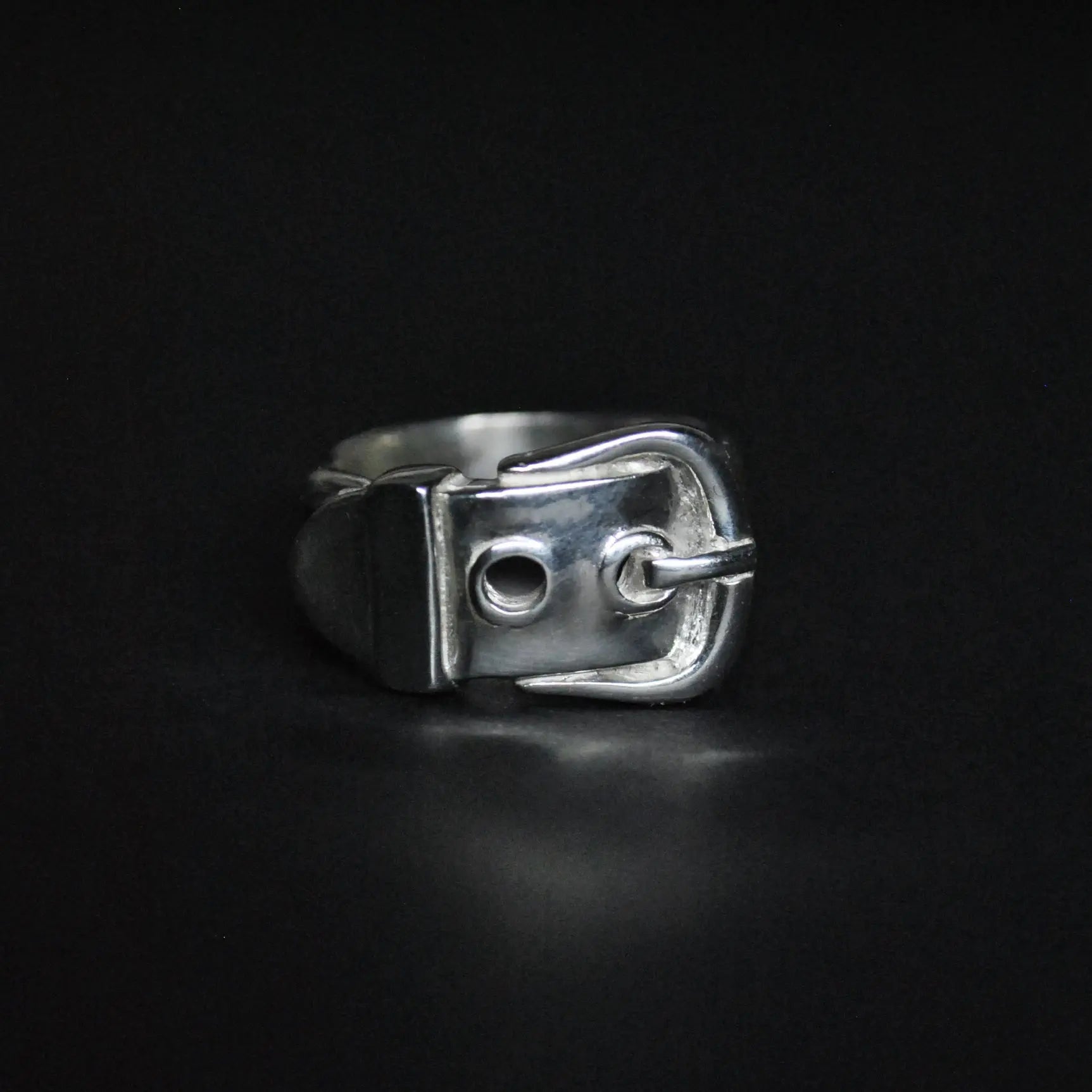 The Baptist - BUCKLE RING
