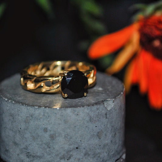 The Baptist - Lilith Spinel Ring