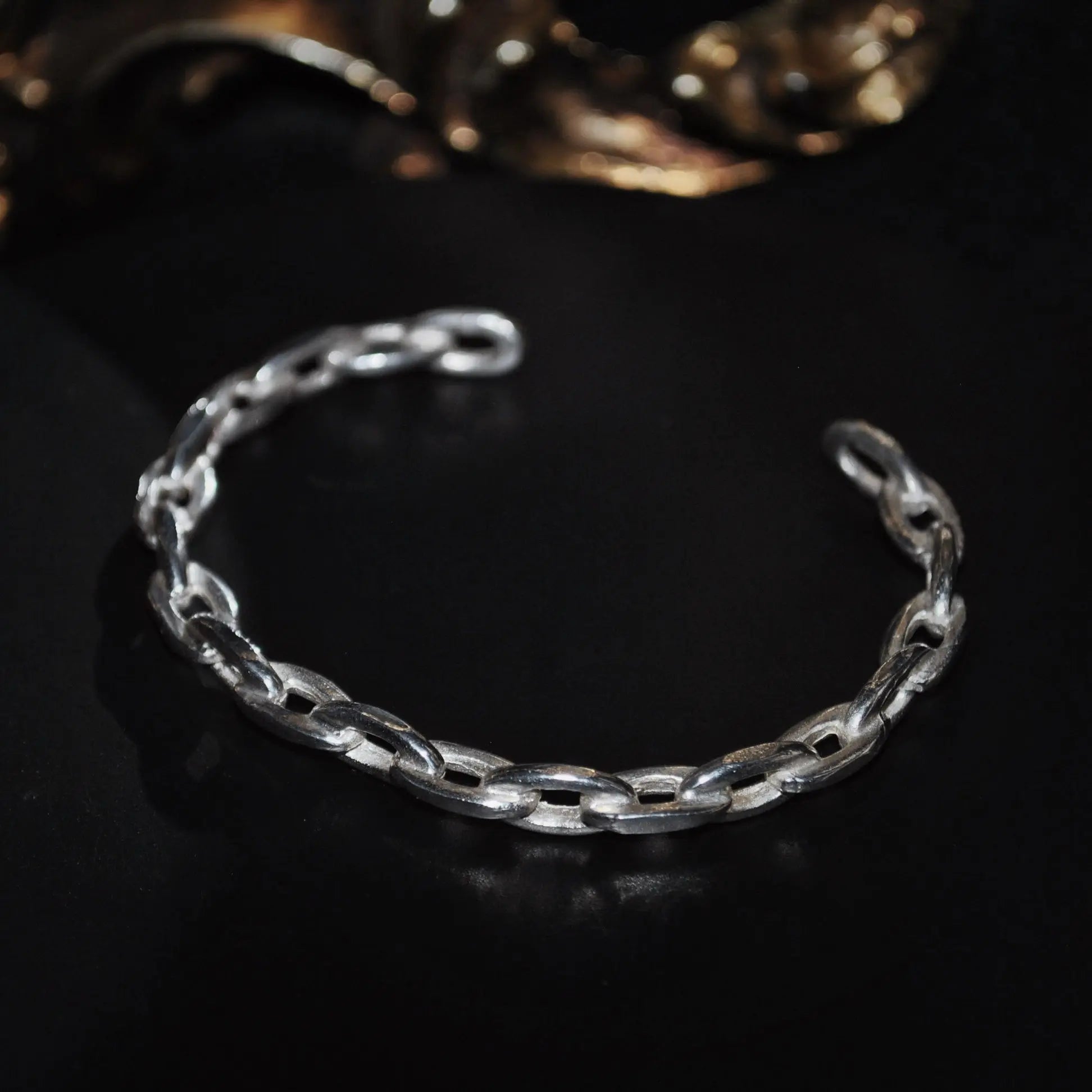 The Baptist - Desma Chain Cuff